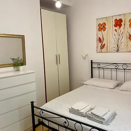 La Casa Di Romolo Apartment Rom